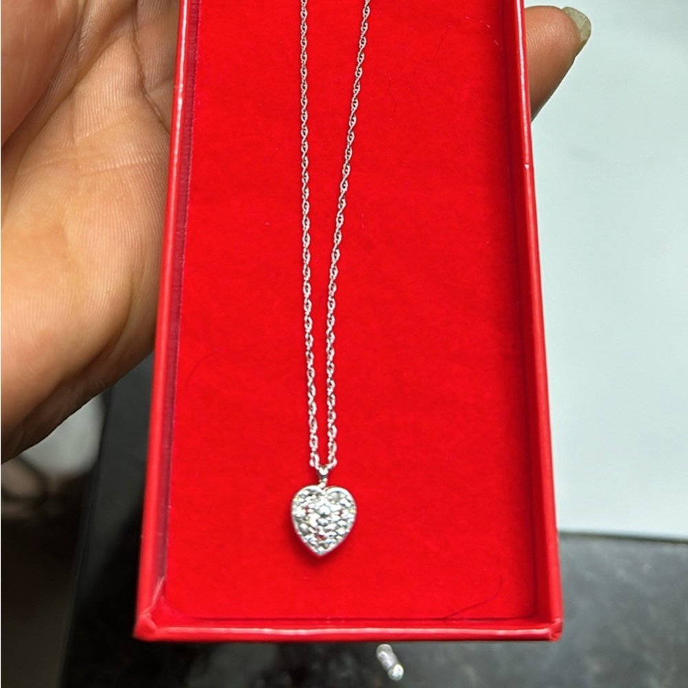 White Gold Diamond Heart Necklace